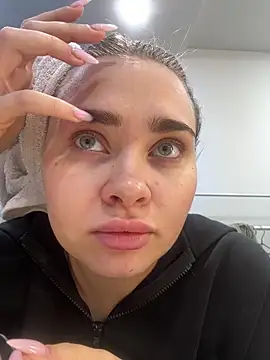 Snapshot of MonicaWestt chatting on 02.15.26 MonicaWestt online show from 02.15.26