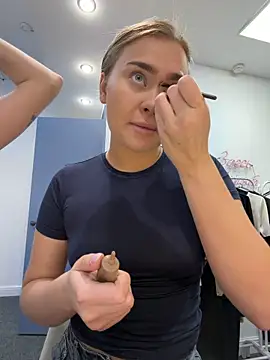 MonicaWestt online show from 05.25.26