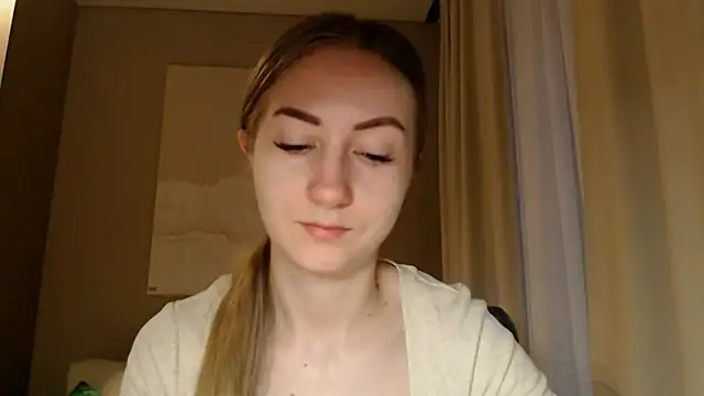 BluueSilk online show from 01.02.25