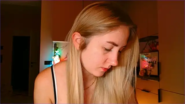 BluueSilk online show from 02.19.26