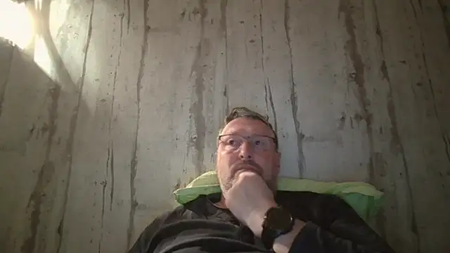 doudou310 online show from 04.06.26