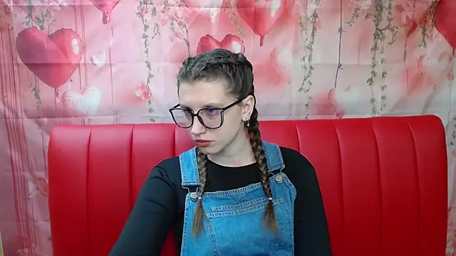 LilianaShine online show from 03.17.26