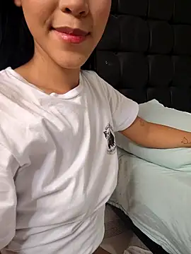 Luucia 09 online show from 02.07.26