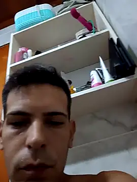 AmorSobra online show from 02.19.26