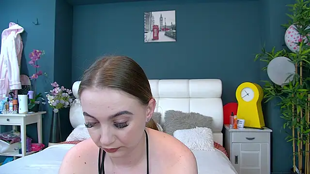 Snapshot of Angel-Kisss chatting on 03.28.26 Angel-Kisss online show from 03.28.26