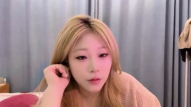 SM JIAJIA ZL online show from 06.26.26