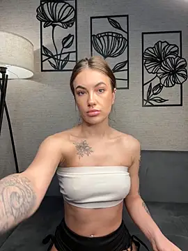 Snapshot of xXKelly_bonb0nXx chatting on 02.23.26 xXKelly bonb0nXx online show from 02.23.26