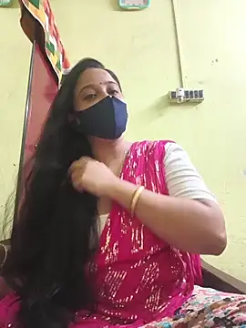 Snapshot of kashish_bhabhi chatting on 06.18.26 kashish bhabhi online show from 06.18.26