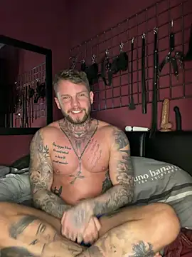 Snapshot of zickertdavid chatting on 03.04.26 zickertdavid online show from 03.04.26