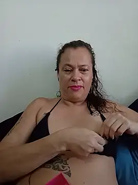 Snapshot of Lilibhet chatting on 06.16.26 Lilibhet online show from 06.16.26