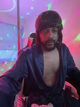 Snapshot of magic_man1085 chatting on 03.29.26 magic man1085 online show from 03.29.26