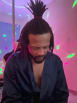 Snapshot of magic_man1085 chatting on 04.03.26 magic man1085 online show from 04.03.26