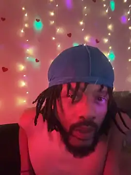 Snapshot of magic_man1085 chatting on 04.09.26 magic man1085 online show from 04.09.26