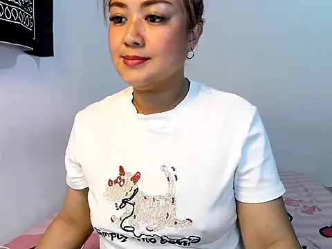 Snapshot of heart5 chatting on 03.01.26 heart5 online show from 03.01.26