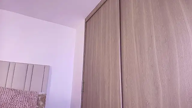 Anna-Lynn online show from 03.08.26