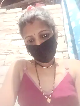 Snapshot of Divya-11431 chatting on 02.18.26 Divya-11431 online show from 02.18.26