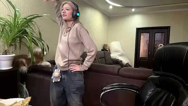 LadyFoxLove online show from 02.02.26