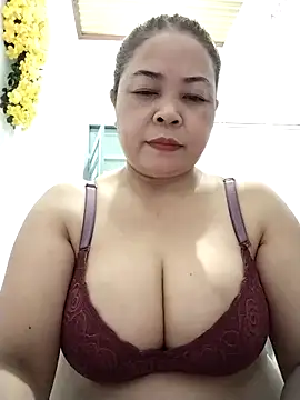 Snapshot of Baby-bigtits2026 chatting on 04.26.26 Baby-bigtits2026 online show from 04.26.26