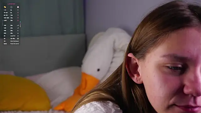 Snapshot of ShantellAngulo chatting on 03.25.26 ShantellAngulo online show from 03.25.26