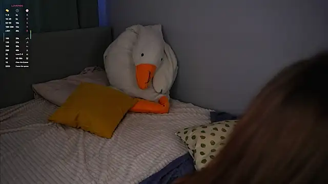 Snapshot of ShantellAngulo chatting on 04.01.26 ShantellAngulo online show from 04.01.26