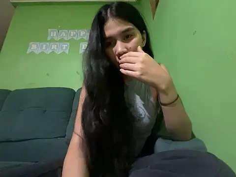 Snapshot of Sweetiebabe25 chatting on 02.13.26 Sweetiebabe25 online show from 02.13.26