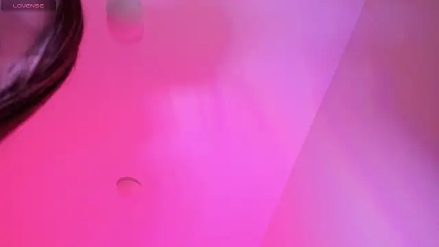 Snapshot of Vega_Taylor chatting on 03.31.26 Vega Taylor online show from 03.31.26