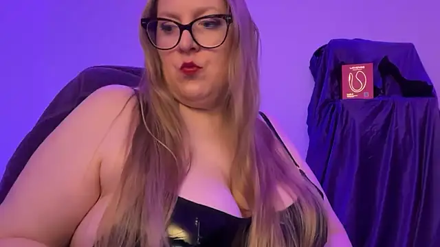 MissCharlotteXx online show from 04.11.26