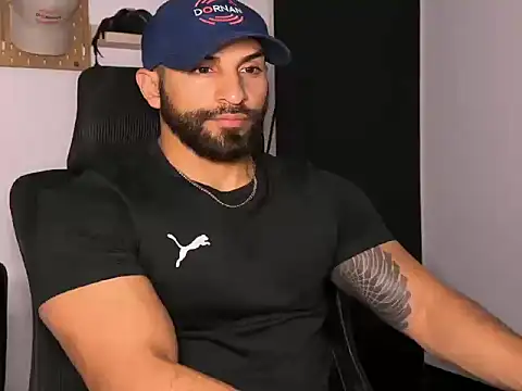 Snapshot of SamDornan51 chatting on 02.12.26 SamDornan51 online show from 02.12.26