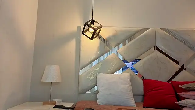 karlaa megan online show from 04.14.26