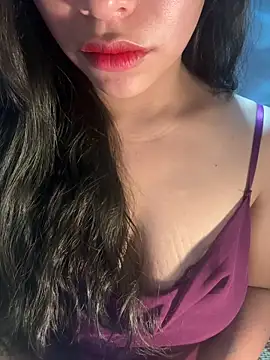 QuynhAnh 2k1 online show from 02.22.26