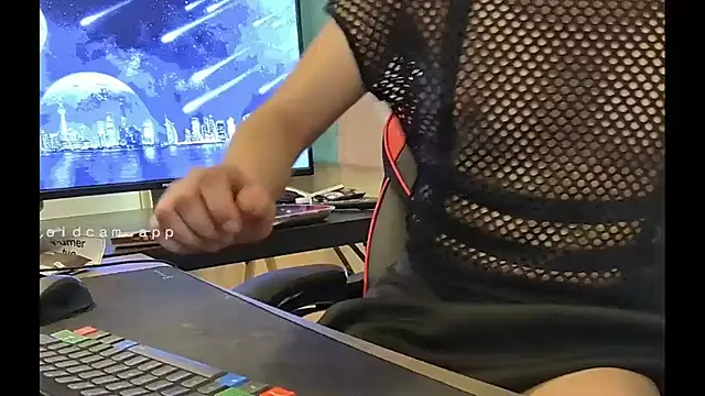 LovelyMeli online show from 02.24.26