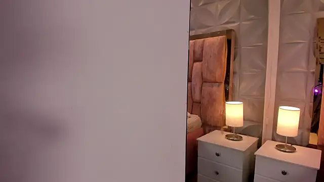 Paris Velvet online show from 06.01.26