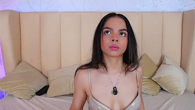 Snapshot of BambiRoses chatting on 03.02.26 BambiRoses online show from 03.02.26