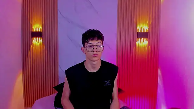 Christopher Hunter online show from 02.25.26