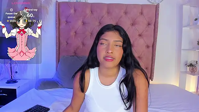 Snapshot of Lia_Passion chatting on 06.13.26 Lia Passion online show from 06.13.26