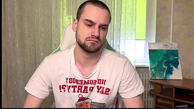 Snapshot of Cari__ chatting on 02.14.26 Cari online show from 02.14.26