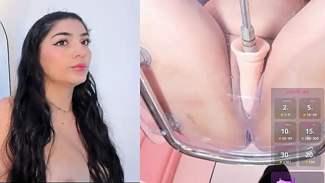 Snapshot of bella_nana24 chatting on 02.17.26 bella nana24 online show from 02.17.26