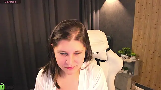 helenahoff online show from 03.12.26