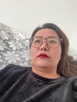 Snapshot of Youyou_12 chatting on 02.07.26 Youyou 12 online show from 02.07.26