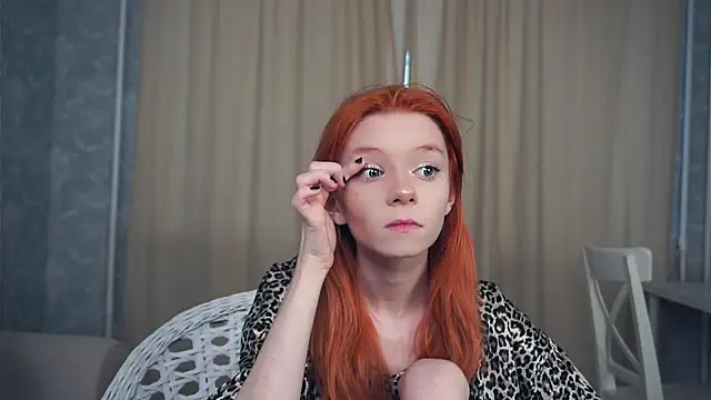 Snapshot of TarynPalek chatting on 02.09.26 TarynPalek online show from 02.09.26