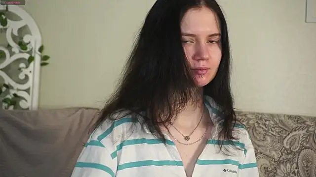 Glow hollow online show from 02.15.26