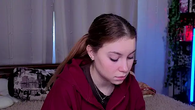 Snapshot of JadwigaTagliavia chatting on 02.06.26 JadwigaTagliavia online show from 02.06.26