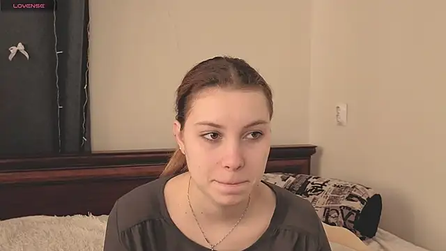 JadwigaTagliavia online show from 03.27.26