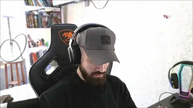 Snapshot of _Mostly_ chatting on 03.14.26 Mostly online show from 03.14.26