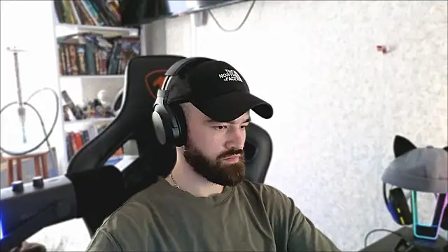 Snapshot of _Mostly_ chatting on 03.27.26 Mostly online show from 03.27.26