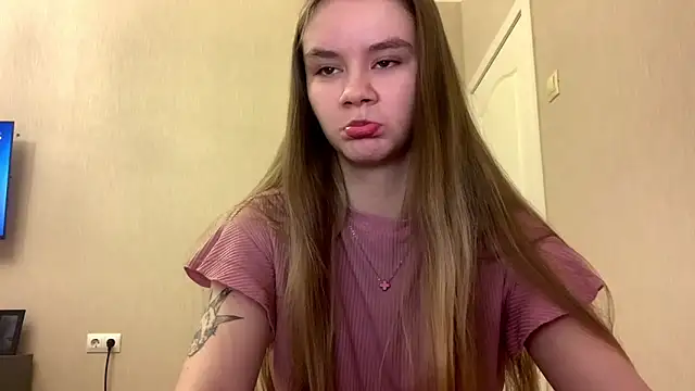 AgnesShy  online show from 02.24.26