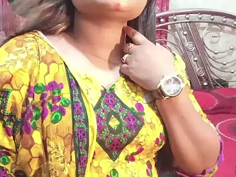Snapshot of Nusrat_Faria chatting on 06.14.26 Nusrat Faria online show from 06.14.26