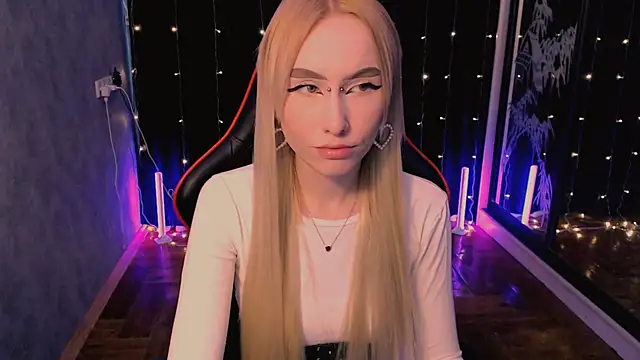 Snapshot of crybambi chatting on 03.08.26 crybambi online show from 03.08.26