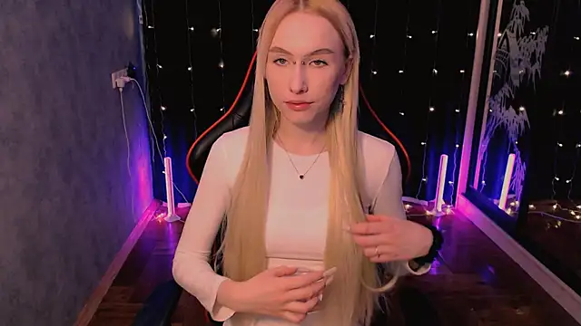 Snapshot of crybambi chatting on 03.13.26 crybambi online show from 03.13.26