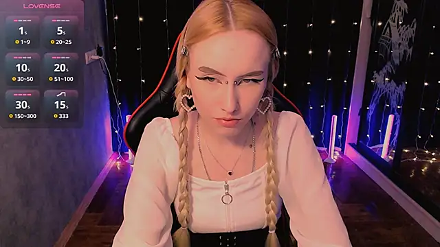 Snapshot of crybambi chatting on 03.21.26 crybambi online show from 03.21.26